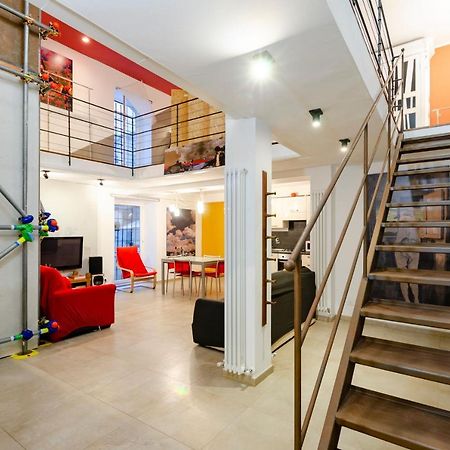 Ferienwohnung Joivy Vibrant Open-Plan Apt For 6 In Historic Centre Genua Exterior foto