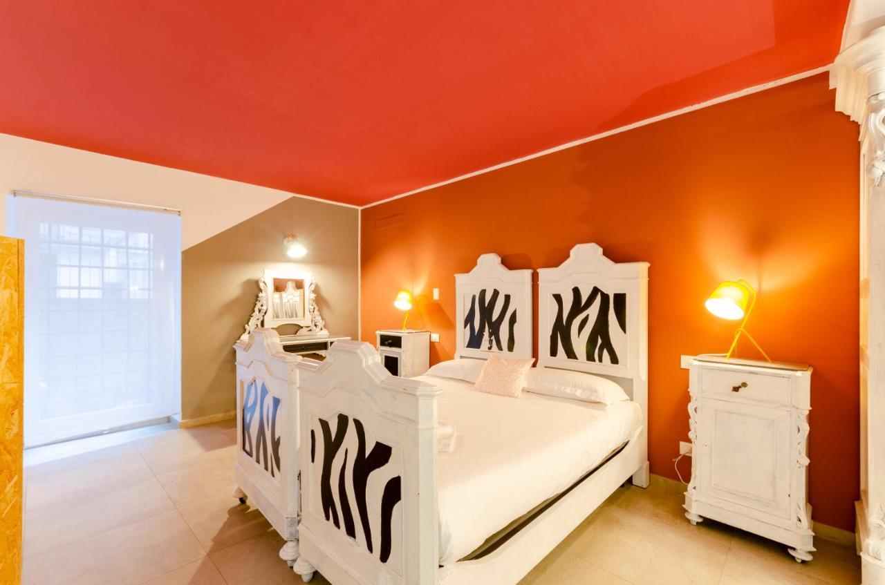 Ferienwohnung Joivy Vibrant Open-Plan Apt For 6 In Historic Centre Genua Exterior foto