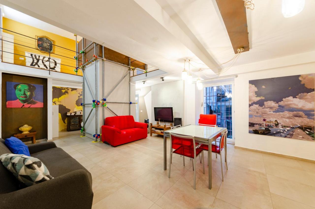 Ferienwohnung Joivy Vibrant Open-Plan Apt For 6 In Historic Centre Genua Exterior foto