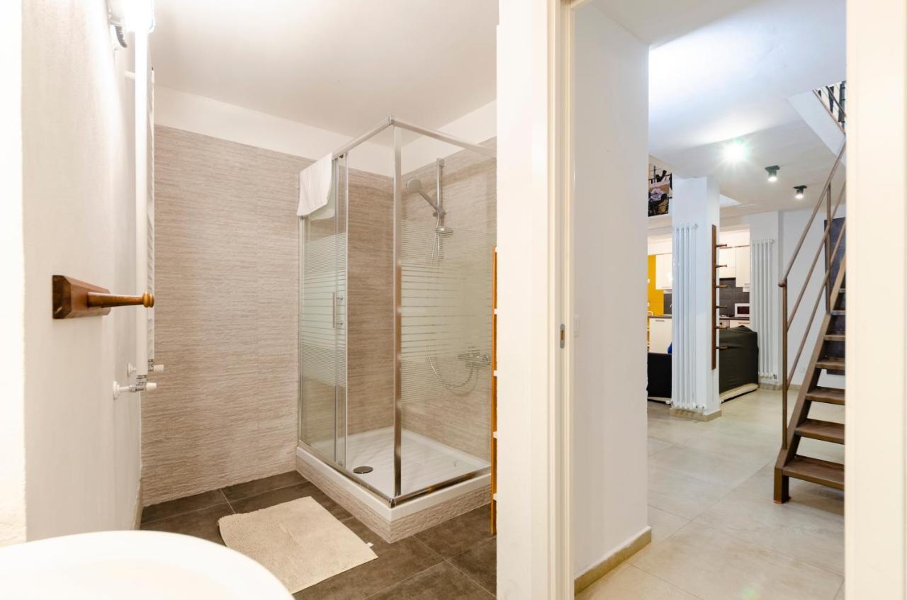 Ferienwohnung Joivy Vibrant Open-Plan Apt For 6 In Historic Centre Genua Exterior foto
